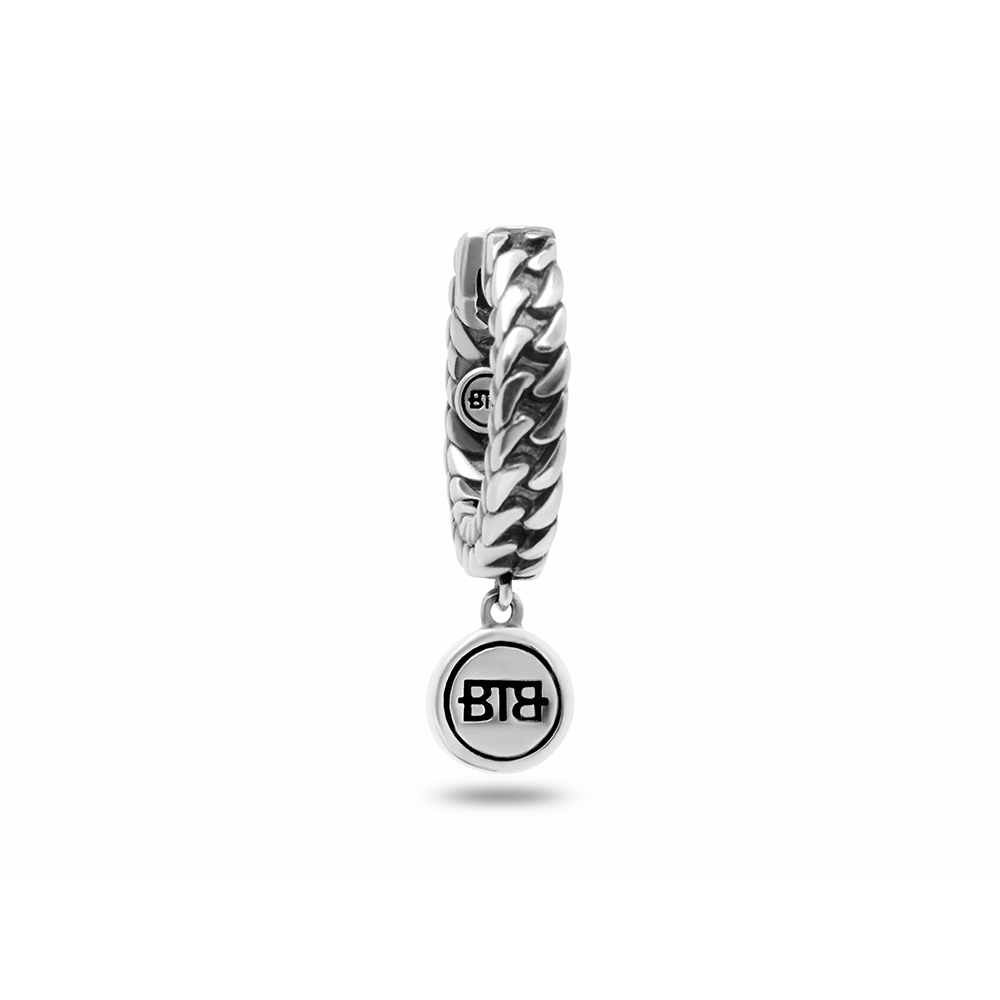 415 one-Buddha to Buddha Esther oorring zilver single piece