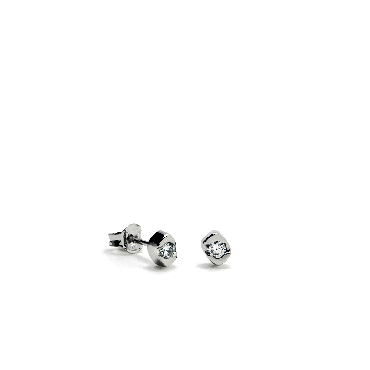 Lineargent zilver oorknoppen zirkonia