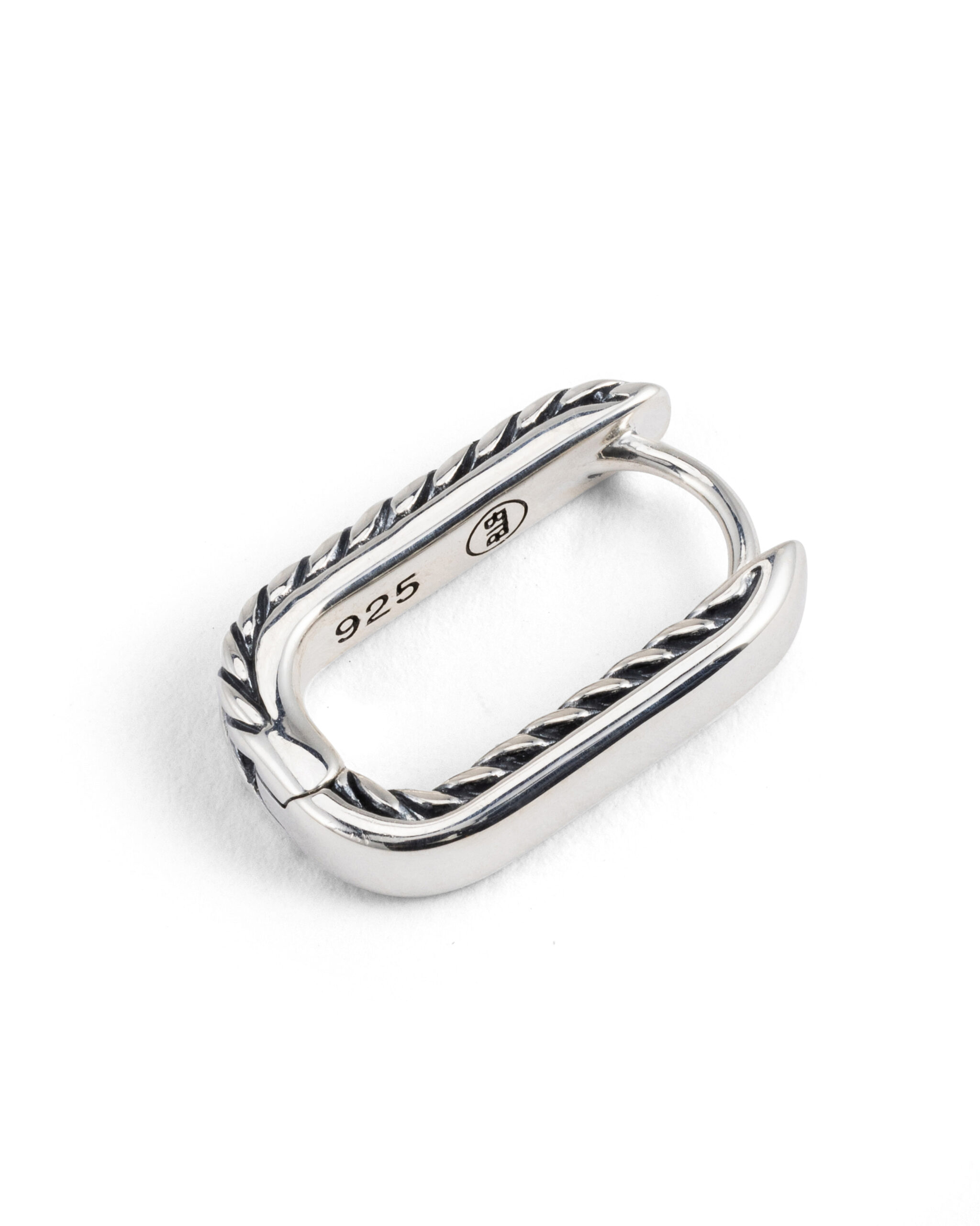 Buddha to Buddha Barbara Reversible hoop single piece zilver - Afbeelding 2